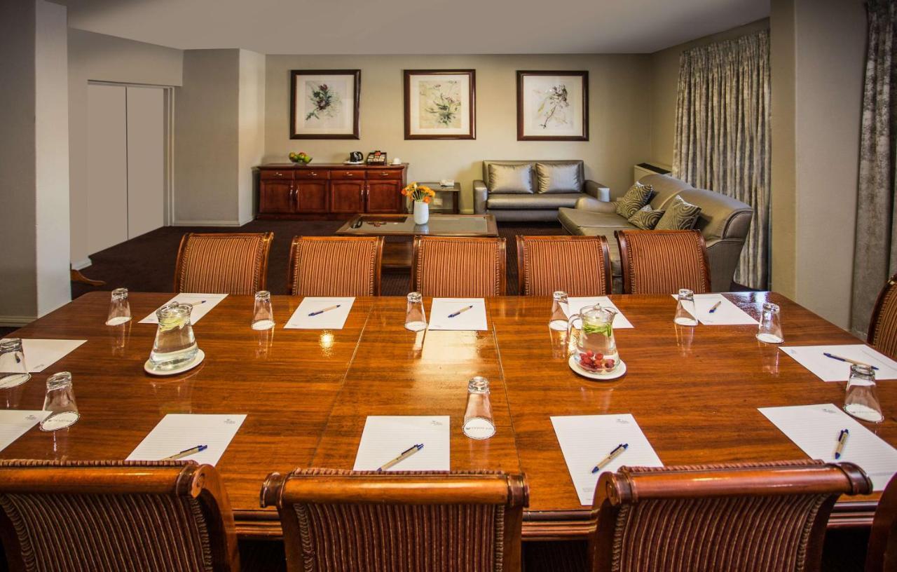 Garden Court Morningside Sandton Johannesburg Bagian luar foto